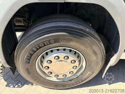 SCANIA G450 8x4 Pritsche mit Kran Palfinger PK76002 EH