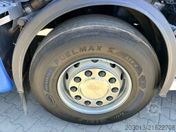 SCANIA G450 8x4 Pritsche mit Kran Palfinger PK76002 EH