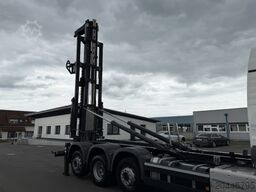 MAN TGS 34.420 8×2 M-TEC Silosteller / Swiss-Vehicle