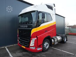 Volvo FH 420 LNG Globetrotter tractor unit