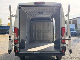 Peugeot Boxer 35 L4H2 140 KlimaKameraTempo Navi