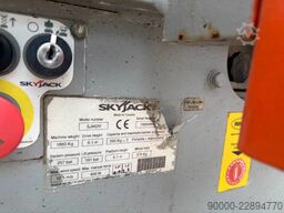 Skyjack SJ 4620 8.1m Schaarhoogwerker / scissor lift