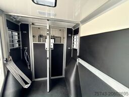 RENAULT Master STX 5 Sitzer Haras ex. Lang Automatik