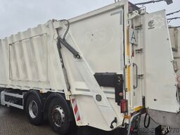 MERCEDES-BENZ 2633 Econic Faun Variopress Zöller Schüttung