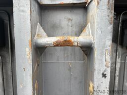 Vossebelt container  + BOVEN KLEPPEN + 20 m3