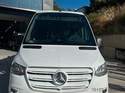 MERCEDES-BENZ Sprinter 515 Heckniederflur 2 x vorhanden