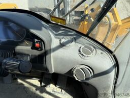  Wheel Loader L150H / Swiss-Vehicle