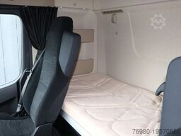 Mercedes-Benz Actros 19Tons Gesloten Bakwagen 7,6m + D'Hollan...