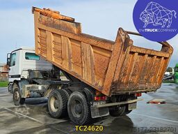 Mercedes-Benz Actros 3348