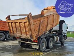 Mercedes-Benz Actros 3348
