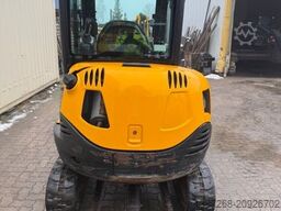 JCB 8026 CTS / 2021 BJ / 1.375 H / 3 x Löffel
