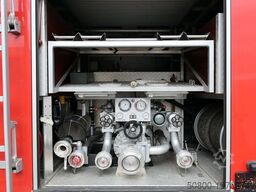MERCEDES-BENZ 814 F/Feuerwehr/Pumpe/9 Sitze
