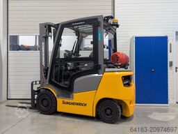 Jungheinrich TFG 320 GE 115 300ZT