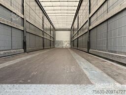 Schmitz Cargobull Semitrailer Curtainsider Standard