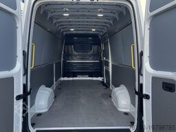 VOLKSWAGEN Crafter 35 Kasten TDI LR *Hochdach*AHK*RüKam