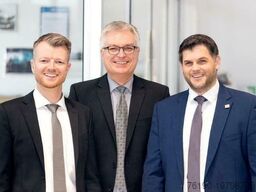 VOLKSWAGEN ID. Buzz Cargo *LED*ACC*AHK*RüKam *Flügeltüren