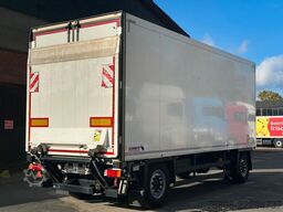 SCHMITZ CARGOBULL AKO 18/L7.15FP45 Carrier 1350 LBW 2t. Trennwand