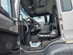MAN TGS 26.360 / Carrier /7,4m Koffer / 13,5ton load