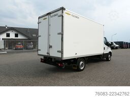 IVECO 35-140 Maxi Koffer 4,18m Klima Kamera