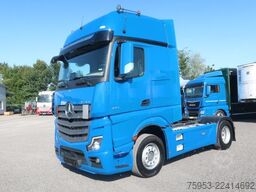 Mercedes Benz 1851 LS Actros Gigaspace Retarder Standklima