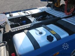 Mercedes-Benz 1851 LS Actros Gigaspace Retarder Standklima
