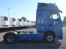 Mercedes-Benz 1851 LS Actros Gigaspace Retarder Standklima