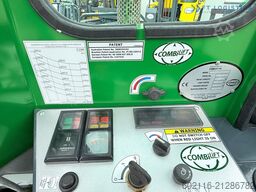 Combilift C4000 / GAS / 9300MM / FREE-LIFT / CABIN