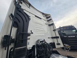 RENAULT T 520 * ACC * KLIMAAUT. * SPURHALTE *