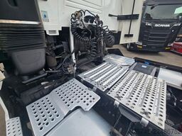 RENAULT T 520 * ACC * KLIMAAUT. * SPURHALTE *