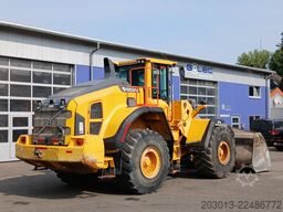 VOLVO L180H Radlader 29,7 t *Waage *12.069 h
