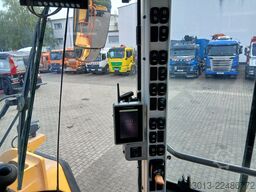 VOLVO L180H Radlader 29,7 t *Waage *12.069 h
