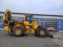 VOLVO L180H Radlader 29,7 t *Waage *12.069 h