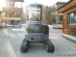 New Holland E39B-SR ( 3.900kg ) 4 Löffel