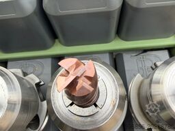 Oprawka narzędziowa SK40 DIN 69871 AD/B z tuleją zaciskową – zakres Ø1–20 mm Oprawka narzędziowa SK40 DIN 69871 AD/B z tuleją zaciskową – zakres Ø1–20 mm