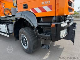 IVECO Trakker 330 4x4 Marrel Winterdienst