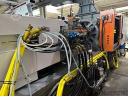 Chen Hsong JetMaster 208-MK6 mit dem Roboter Samfac