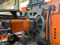 Chen Hsong JetMaster 208-MK6 mit dem Roboter Samfac