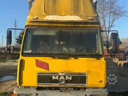 Schmeißer Werkzeugmaschinen Schmeißer Werkzeugmaschinen Schmeißer Werkzeugmaschinen