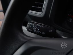 Volkswagen Crafter 35 2.0 TDI L3H3 AUT/ CAMERA/ CRUISE/ NA...