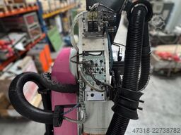 KUKA KR 200/3 - Ersatzteilträger