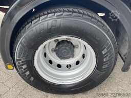 Iveco Daily 72C18  FRC 02/2028 meat vlees rails LAMBE...