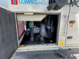 Comacchio MC500 Drill Rig. 3030 hours! WATCH VIDEO