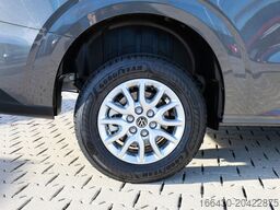 VW T7 Caravelle 2.0 TDI LR 8 Sitze Autom. NAVI