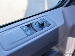 VW T7 Caravelle 2.0 TDI LR 8 Sitze Autom. NAVI