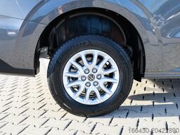 VW T7 Caravelle 2.0 TDI LR 8 Sitze Autom. NAVI