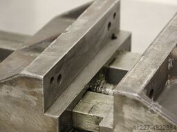 unbekannt Spannweite 240 mm