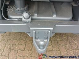 Mercedes-Benz Atego 1324 HSW Explorer 6 Hecksauger Vorsprühen