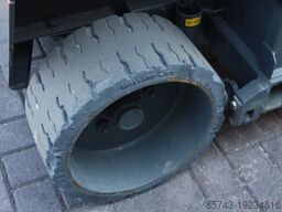 Holland Lift Ecostar HL-9710 Electric, 12m Working Height, 325k