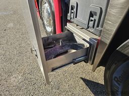 Scania R650 V8 8x4 / HMF 9520 + JIB + WINCH / 140.000 ...