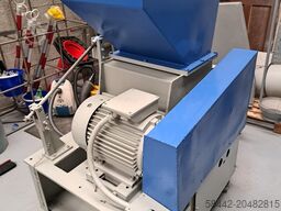 Polymer Systems 1120SPL Granulator – 20HP